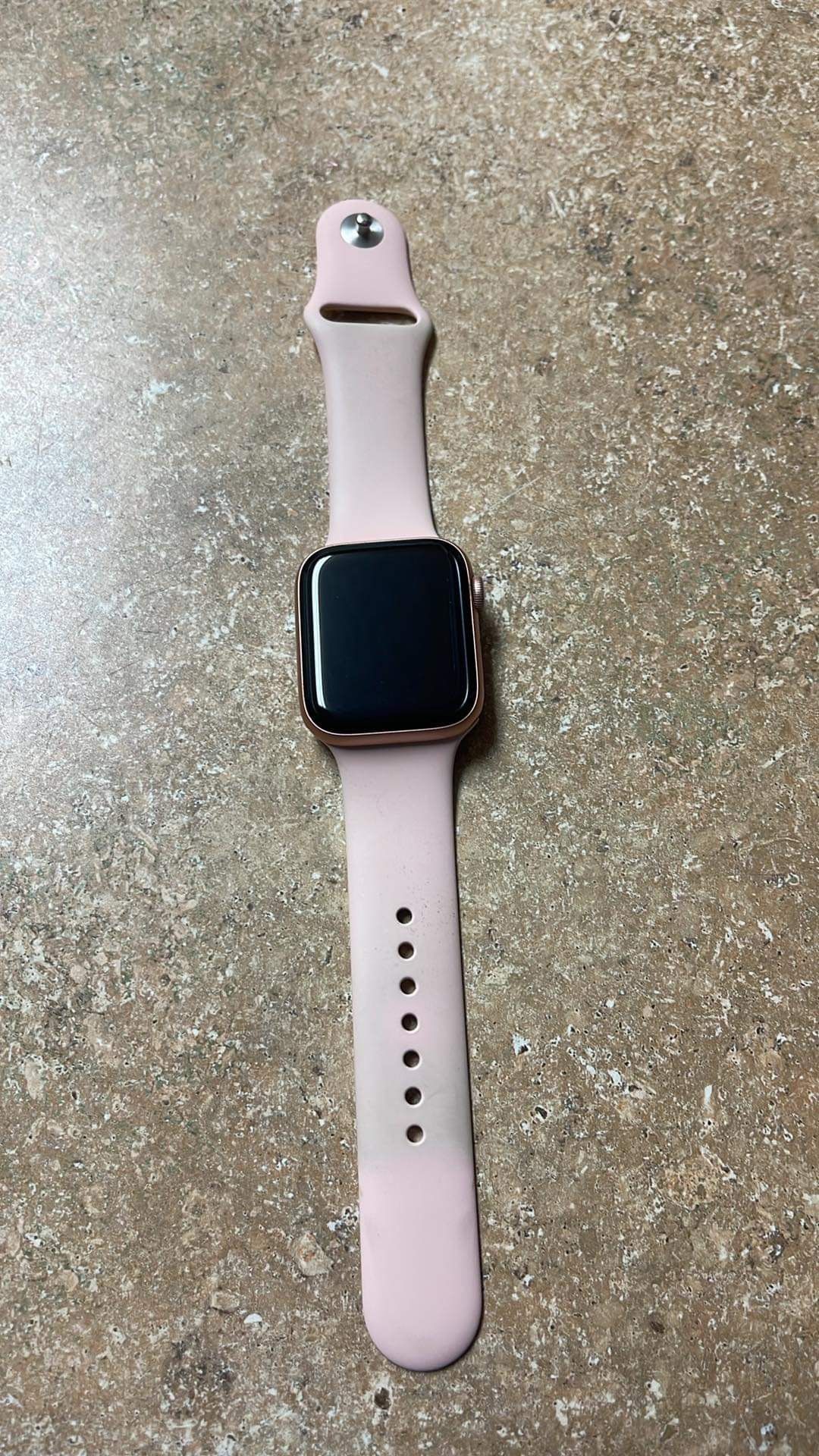 Apple Watch Series 6 44mm (Firm On price)