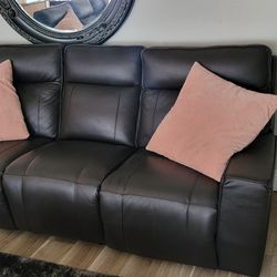 Jerome's Leather Couches
