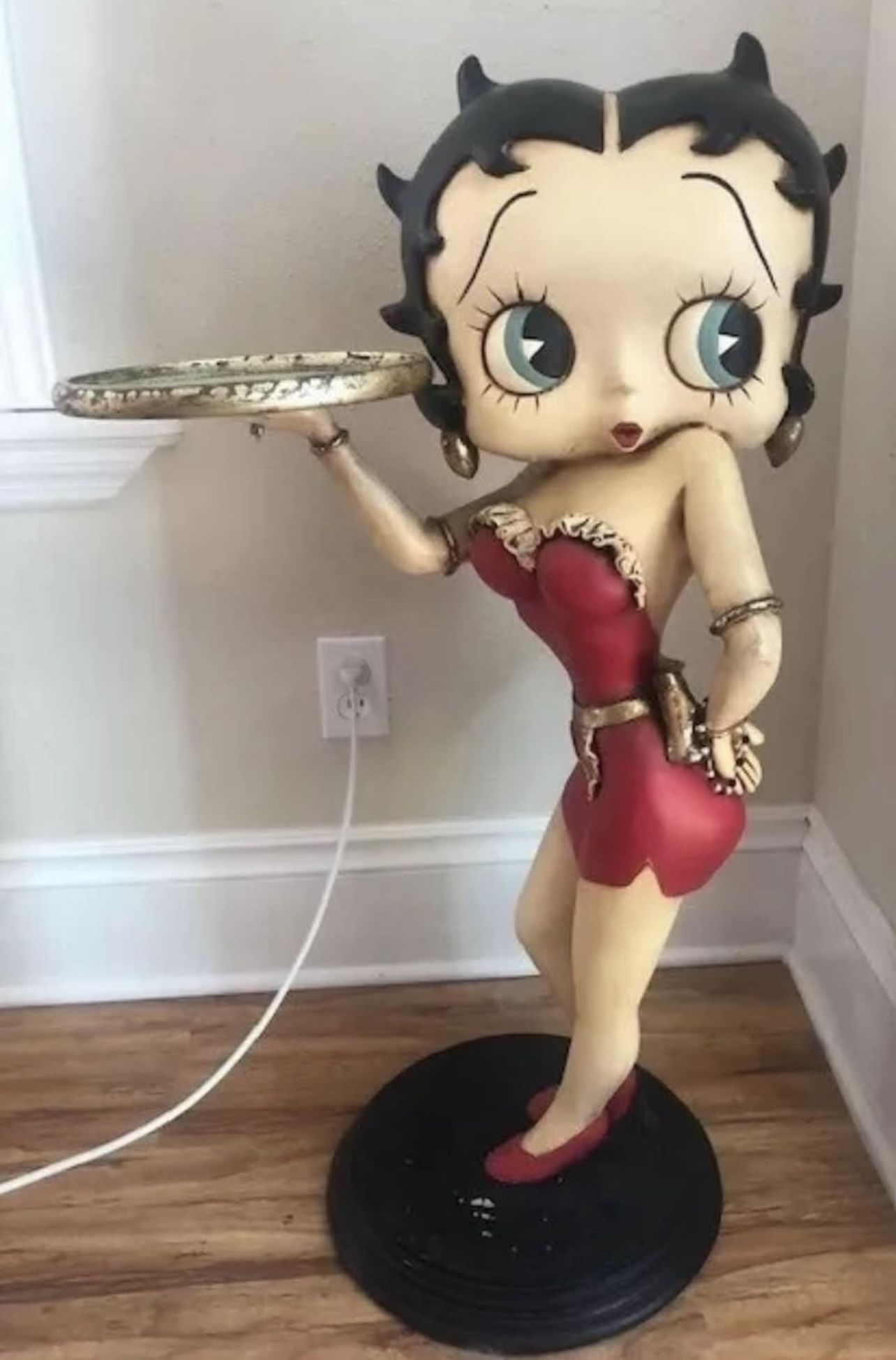 Betty Boop Resin Statue 3’