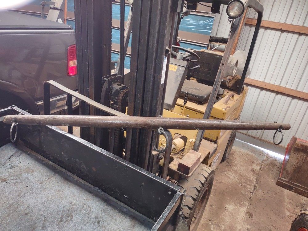Antique 2 Horse Drawn Tandem Hitch