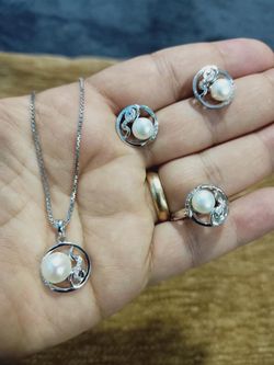 pearl set silver