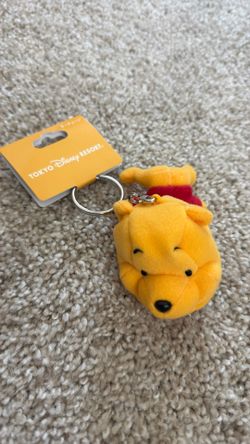 Tokyo Disneyland Winnie the Pooh Hat Keychain