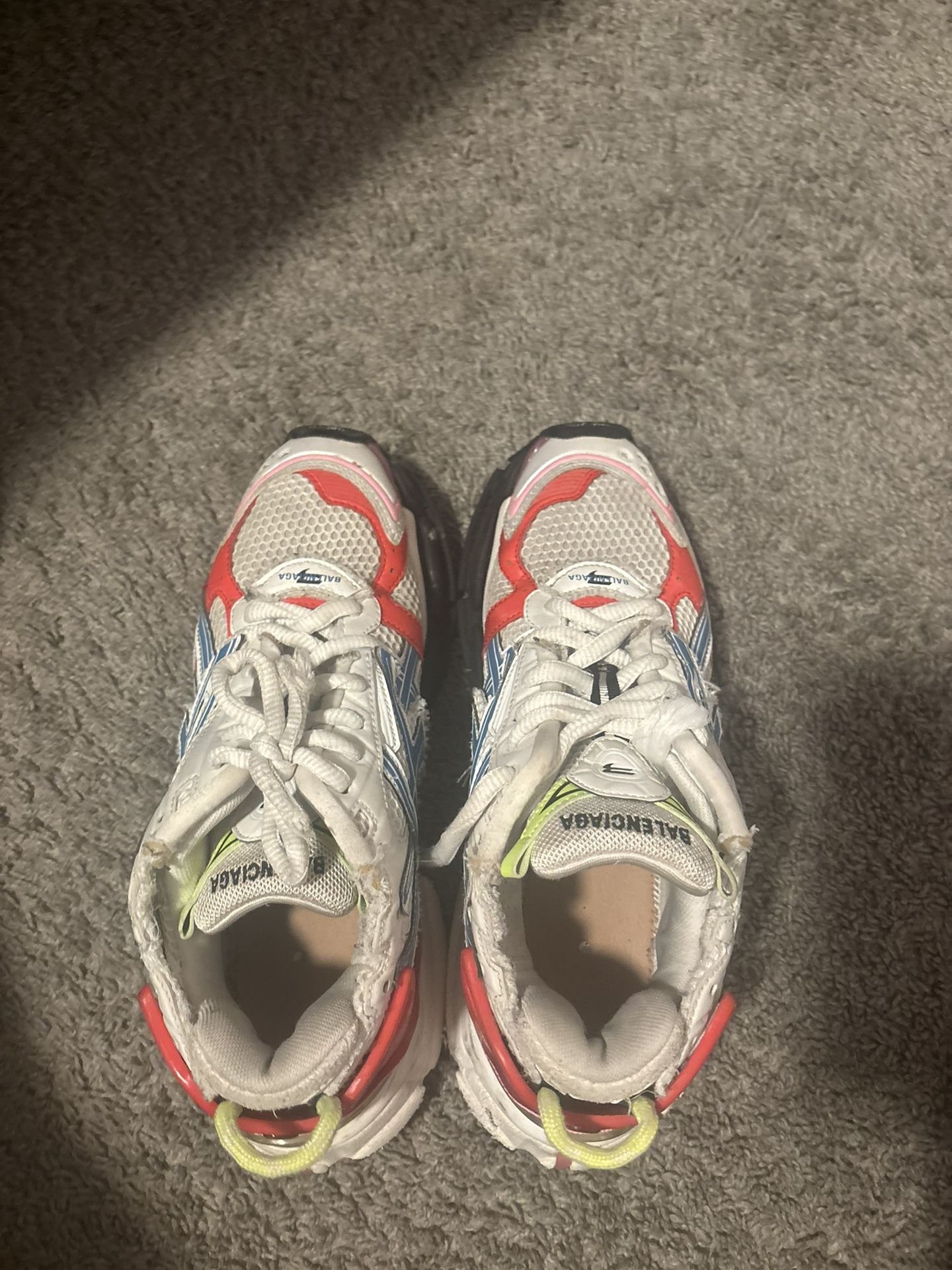 Balenciaga Runners Size 39