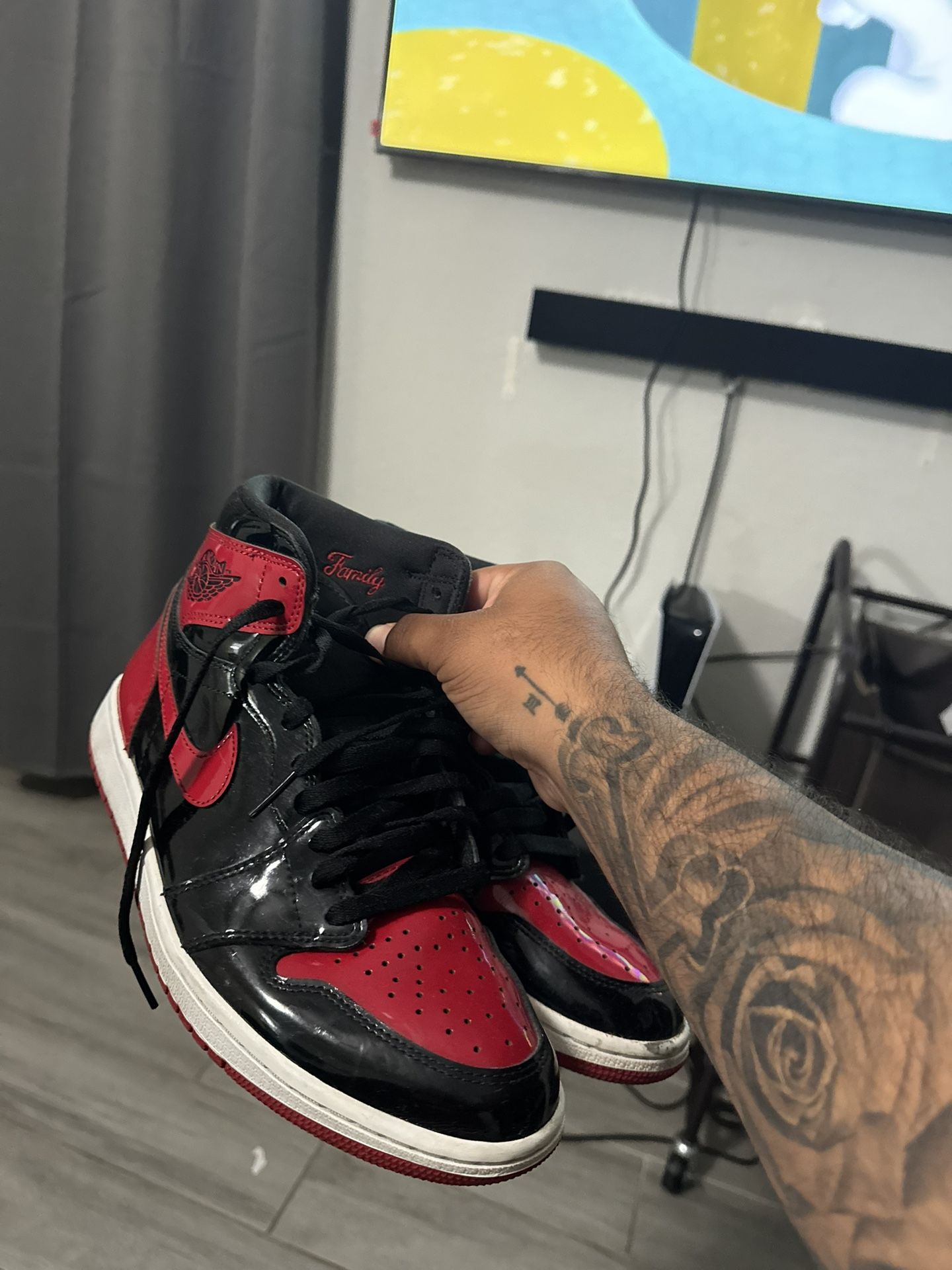 Jordan 1 , Yeezy 700 , Cdg Converse 