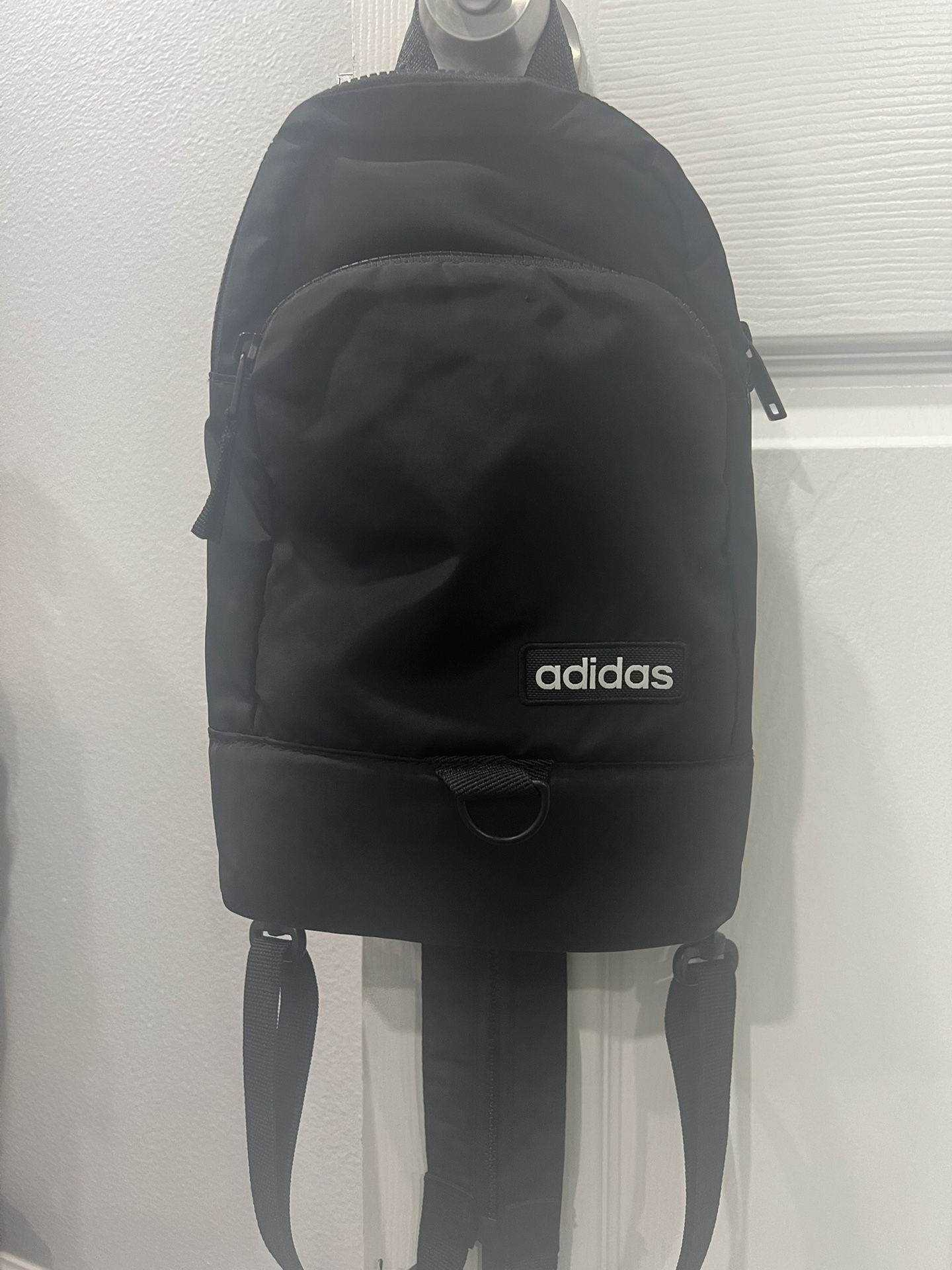 Backpack 🎒 Adidas
