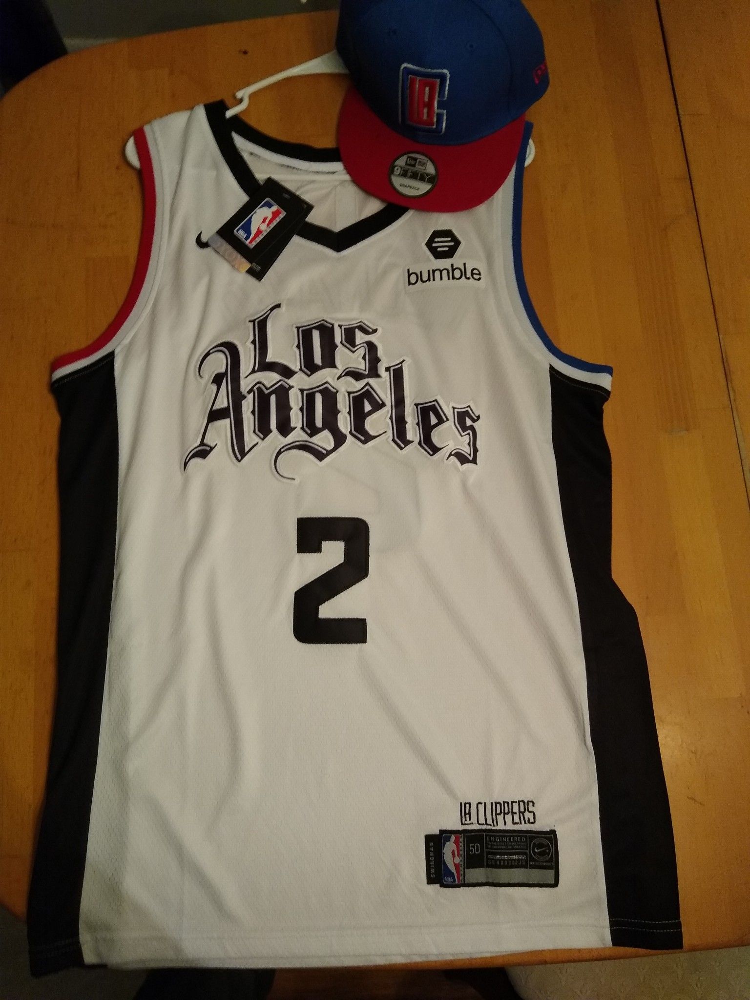 Kwahi Leonard jersey with hat