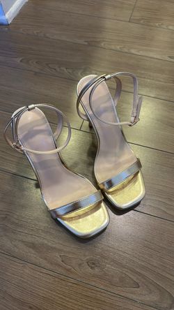 Gold Stiletto Heels -size 6