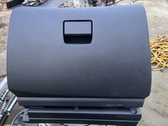 Glow Box Genuino Nissan Sentra