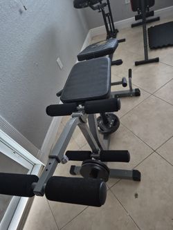 Adjustable Weight Bench with Leg Extension