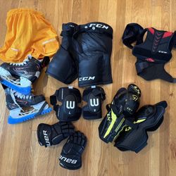 Kids Hockey Gear - Full Set Up 