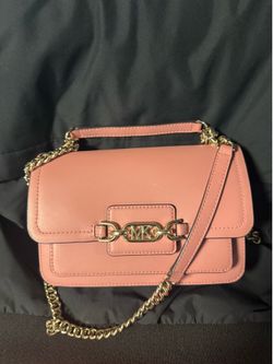 MICHAEL KORS PINK PURSE IN NEW CONDITION