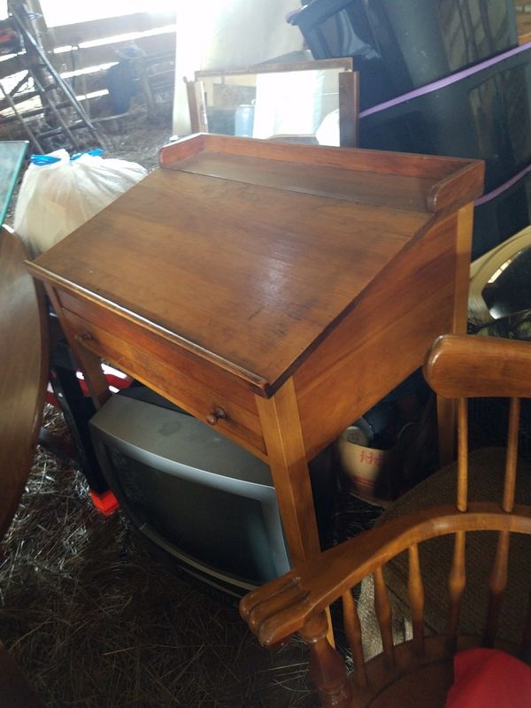 Very Nice Antique Desk The Kind For Teacher I Believe Its Tall A Very Nice Antique Desk The Kind For Teacher I Believe Its Tall A Stand Up