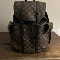 AUTHENTIC Louis Vuitton Christopher MM Backpack 