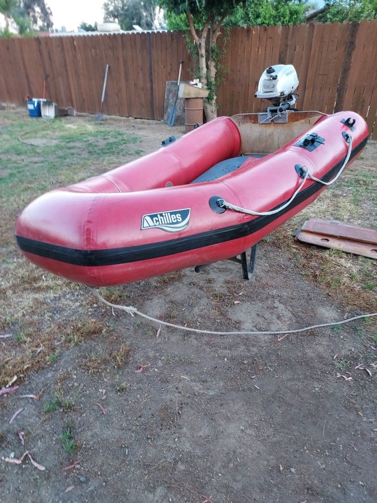 Achilles Boat + Honda 4stroke