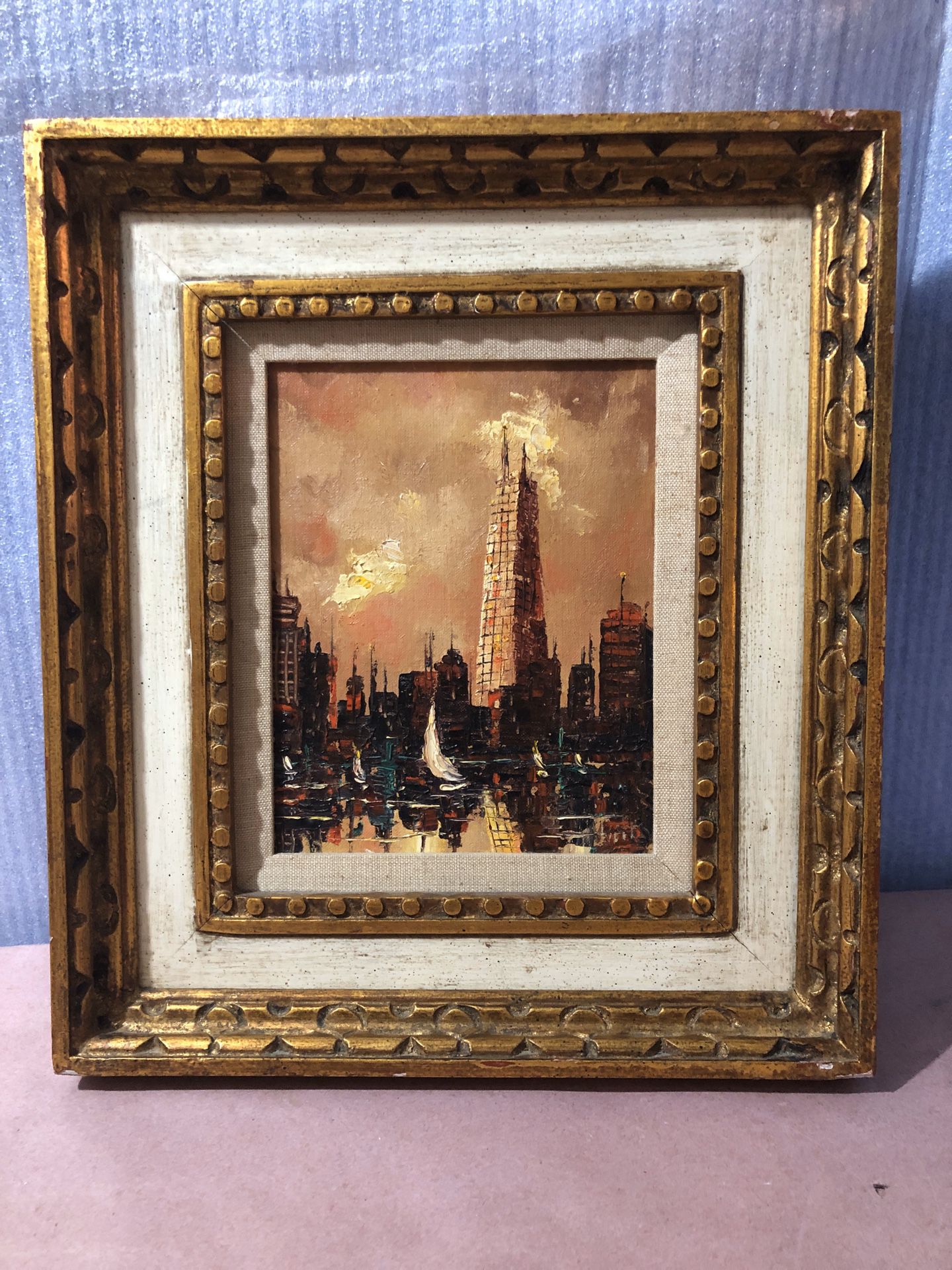 heavy oil painting on canvas panel ,17”x 15”,beautiful golden frame,vintage, no signature,
