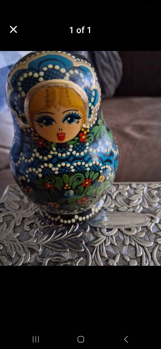 Russian Wooden Nesting Dolls