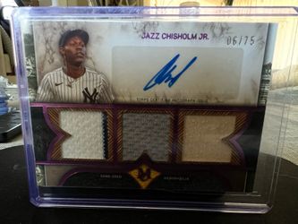 Jazz Chisholm Topps signature swatches