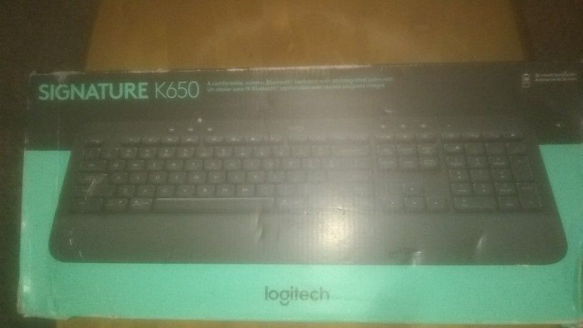 Logik Wireless Keyboard 
