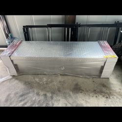 husky 71.36 diamond plate aluminum full size tool box