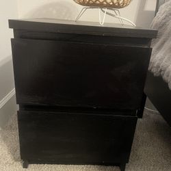 Black Chest Of Drawers