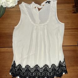 Business Casual Summer Blouse With Lace