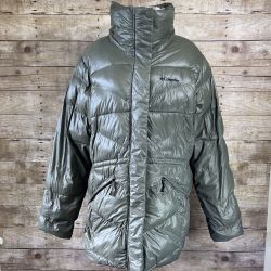 Columbia Women's Puffer Jacket in Olive Green, Size Extra Large