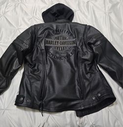 Harley Davidson leather jacket -Large