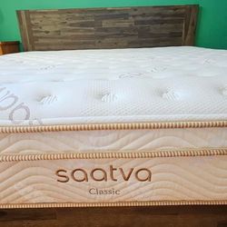 King Saatva Classic Plush Soft Mattress - Like New