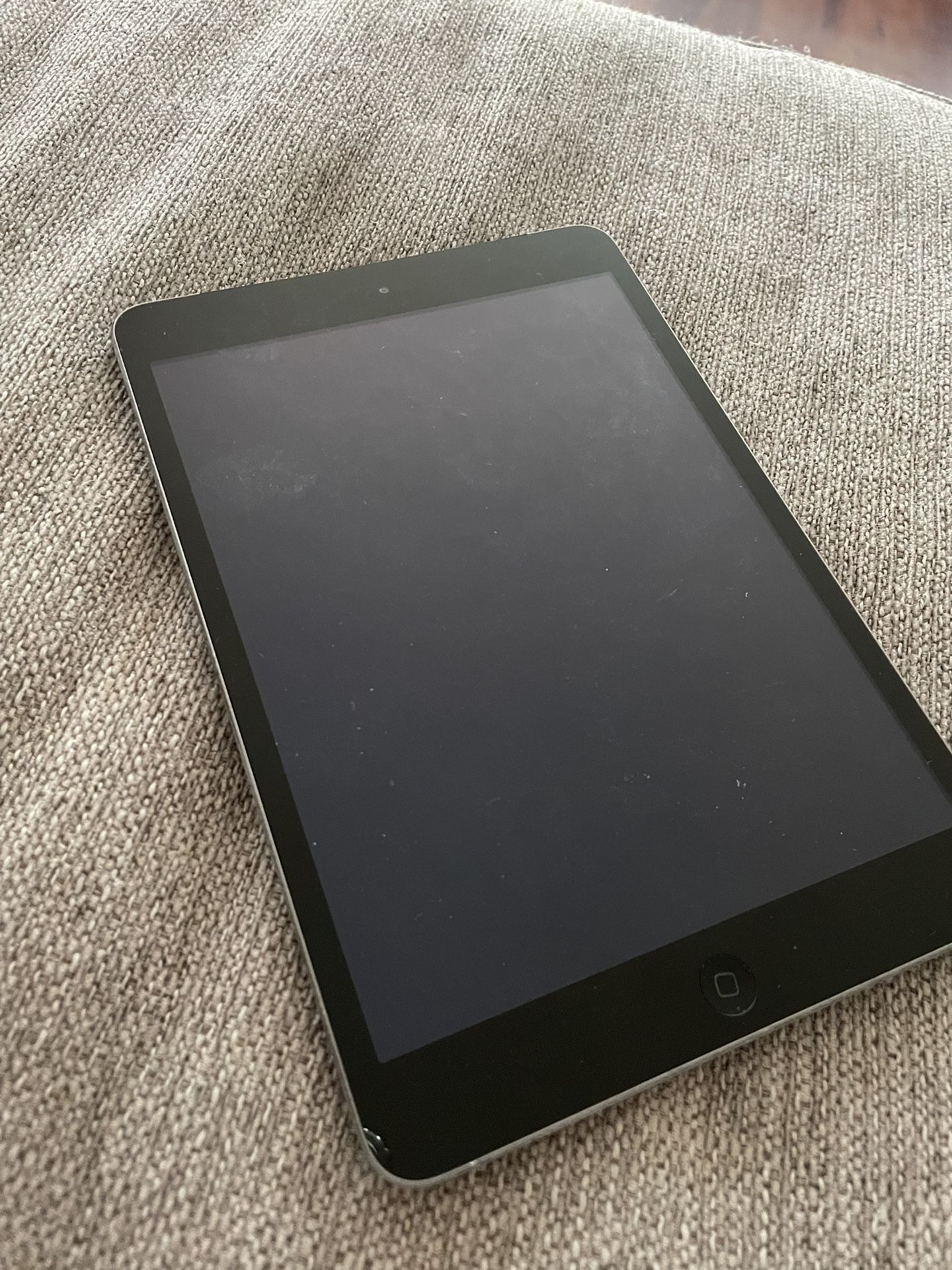 Apple iPad Mini 2 32GB WiFi + Cellular