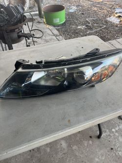 Kia Optima 2017 Left Saide Headlight