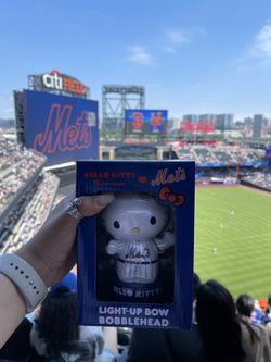 Hello Kitty Mets Bobble Head 