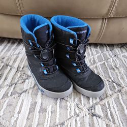 Merrell Snow Boots Size 11