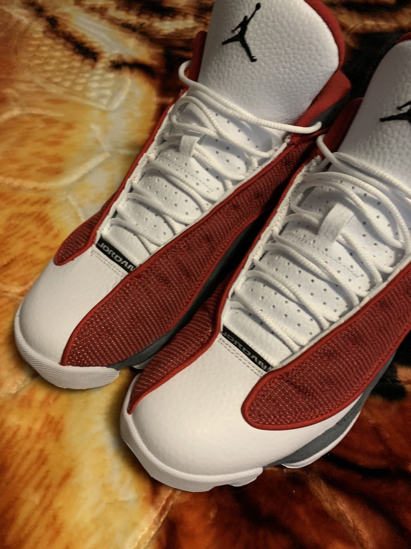 Jordan Red Flint 13’s Size8