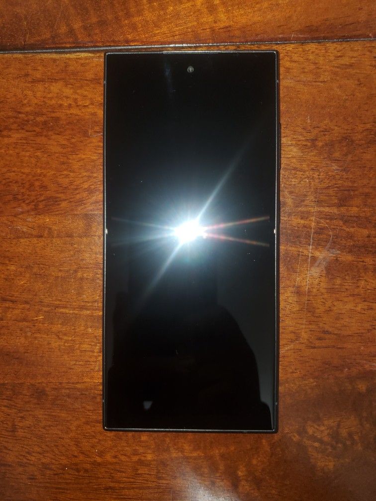 BOOTLEG Samsung Galaxy S24 Ultra Phone ( Not Samsung, Counterfeit )