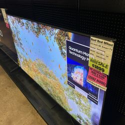 (Progressive Payment Plan Offered) Samsung 65-Inch 8K Neo QLED TV