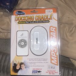 MP3 Docking Cradle And Remote