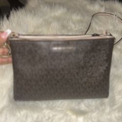 Mkors Crossbody