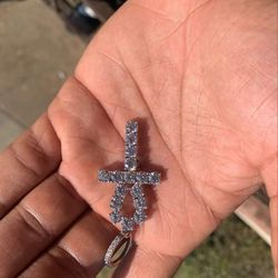 Diamond Chain Pendant 