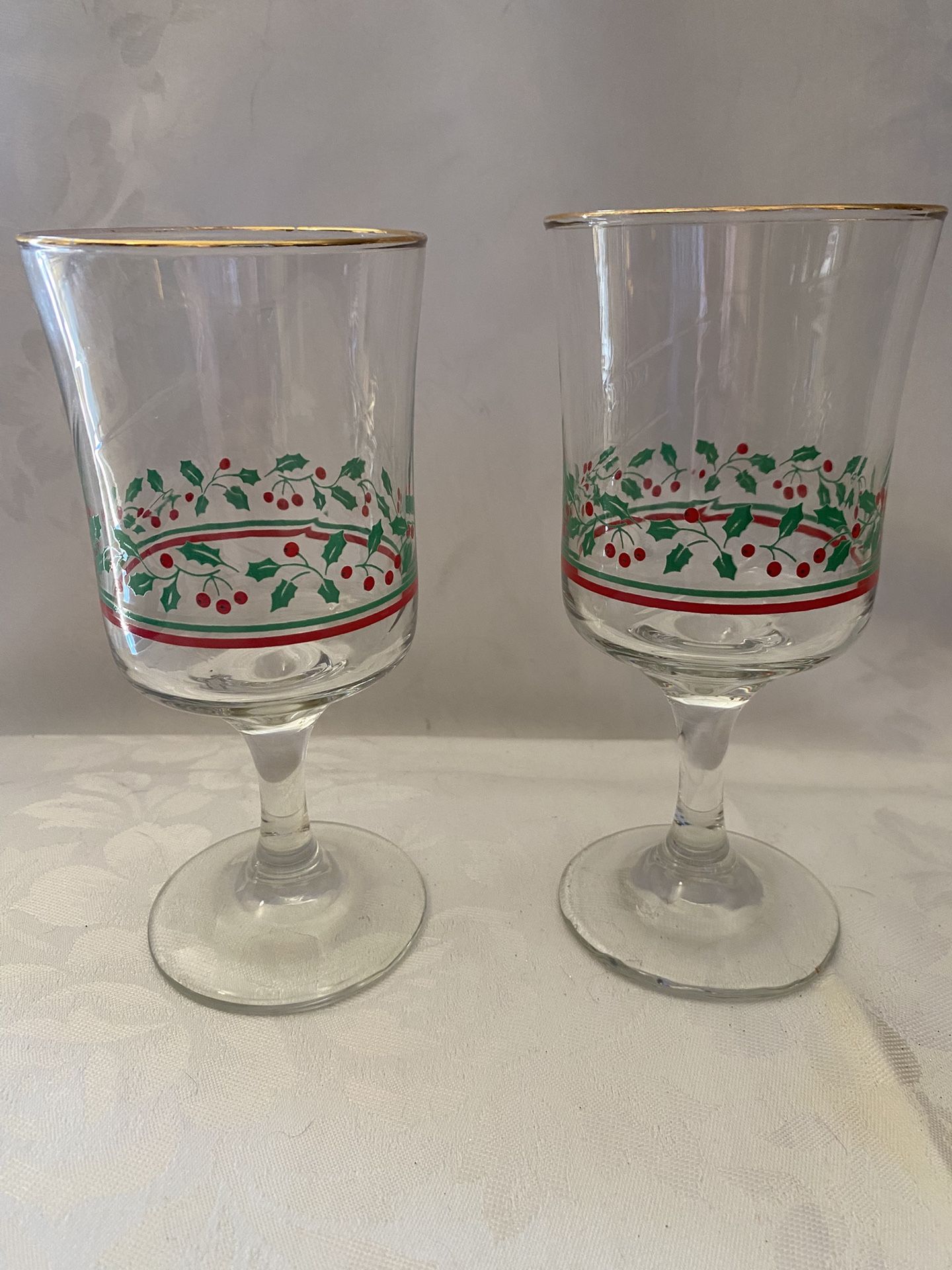 Vintage 2-piece Christmas Glasses