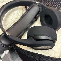 Beats Solo 4 Wireless Headphones