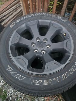Brand new 2026 20"night edition Ram 1500 wheels and tires