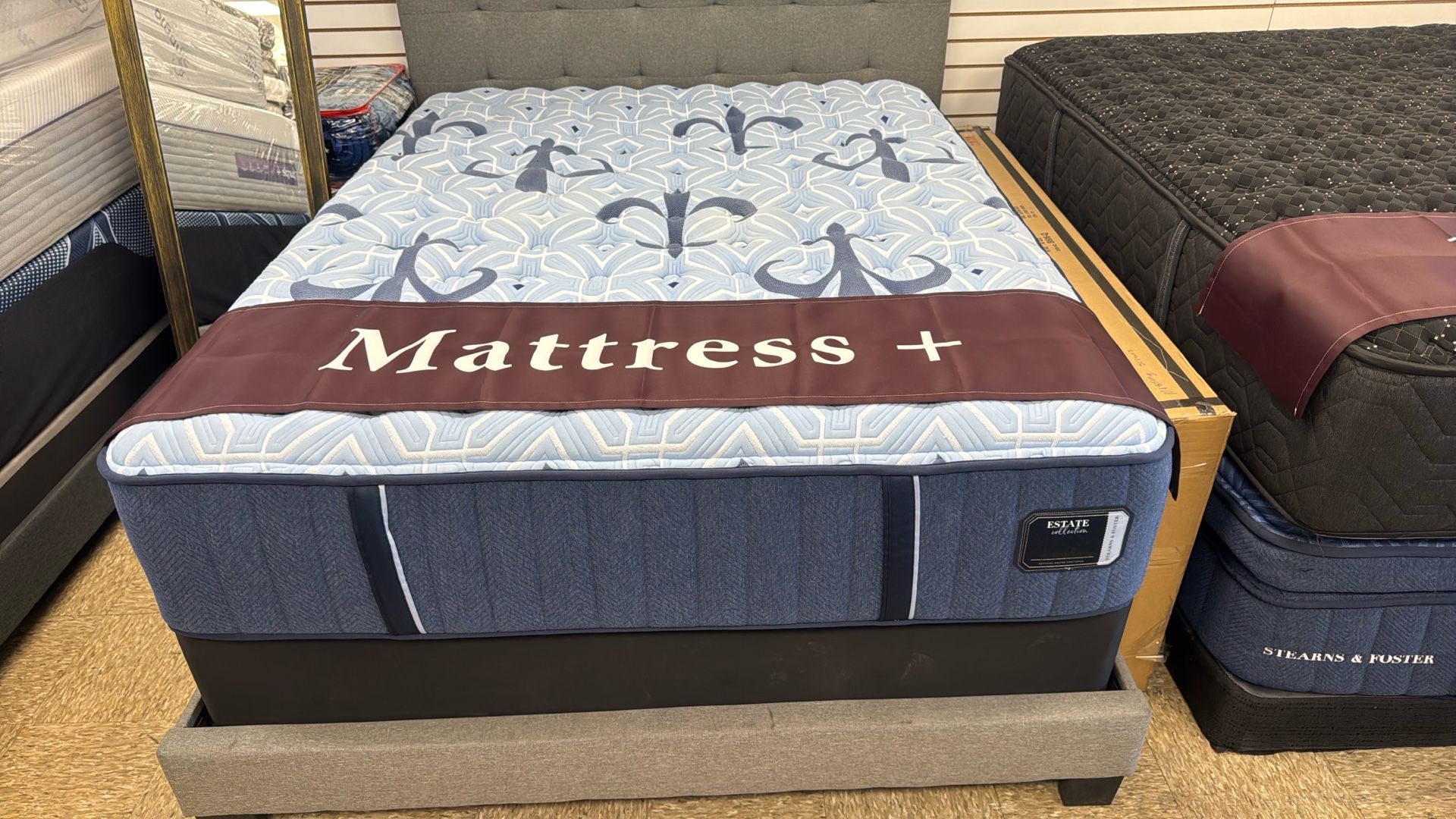 Stearns & Foaster Estate Collection Queen Size Firm Mattress $599 Only 