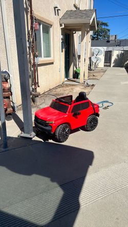 Power wheels for kids Chevrolet Silverado