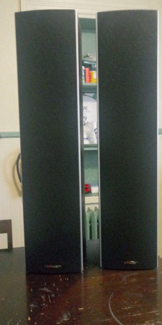 TWO. POLKAUDIO M20 SPEAKERS SONY. RECEIVER AND. SONY BLU RAY DISC