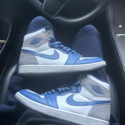 Jordan 1 OG TRUE BLUE