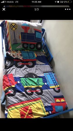Toddler bed