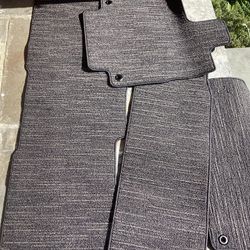 2018-24 Honda Odyssey Carpet Floor Mats Set 4 Pull-Outs PA PET SBR TPO The part number on the tags is PA PET SBR TPO 4 mats total. Gray color. Used.  