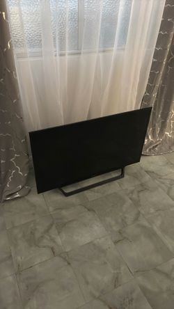 44 inch flatscreen TV