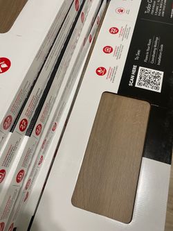 Vinyl plank