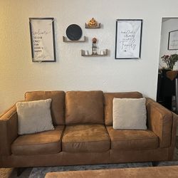 Couches 